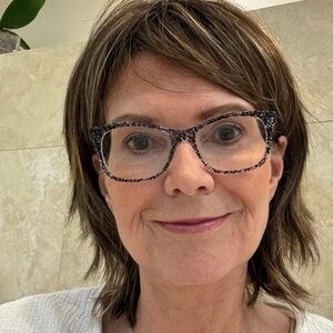 Meet your Posher, Melanie